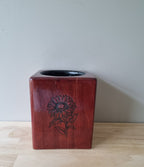 Utensil holder