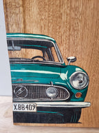 Wooden artwork: Vintage car