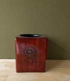 Utensil holder
